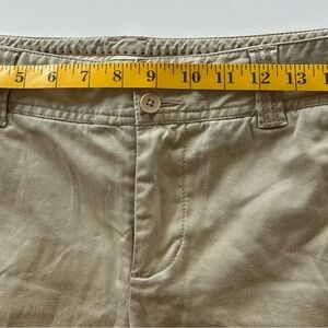 Tan Bermuda Shorts with Relaxed Fit and Cotton Blend